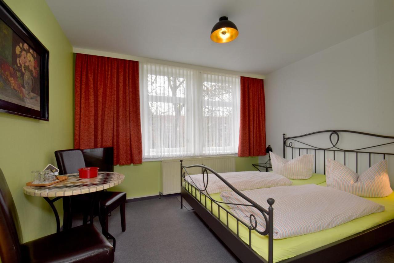 Hotel Goldene Sonne Arnstadt Kültér fotó