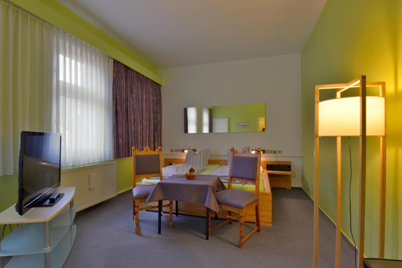 Hotel Goldene Sonne Arnstadt Kültér fotó
